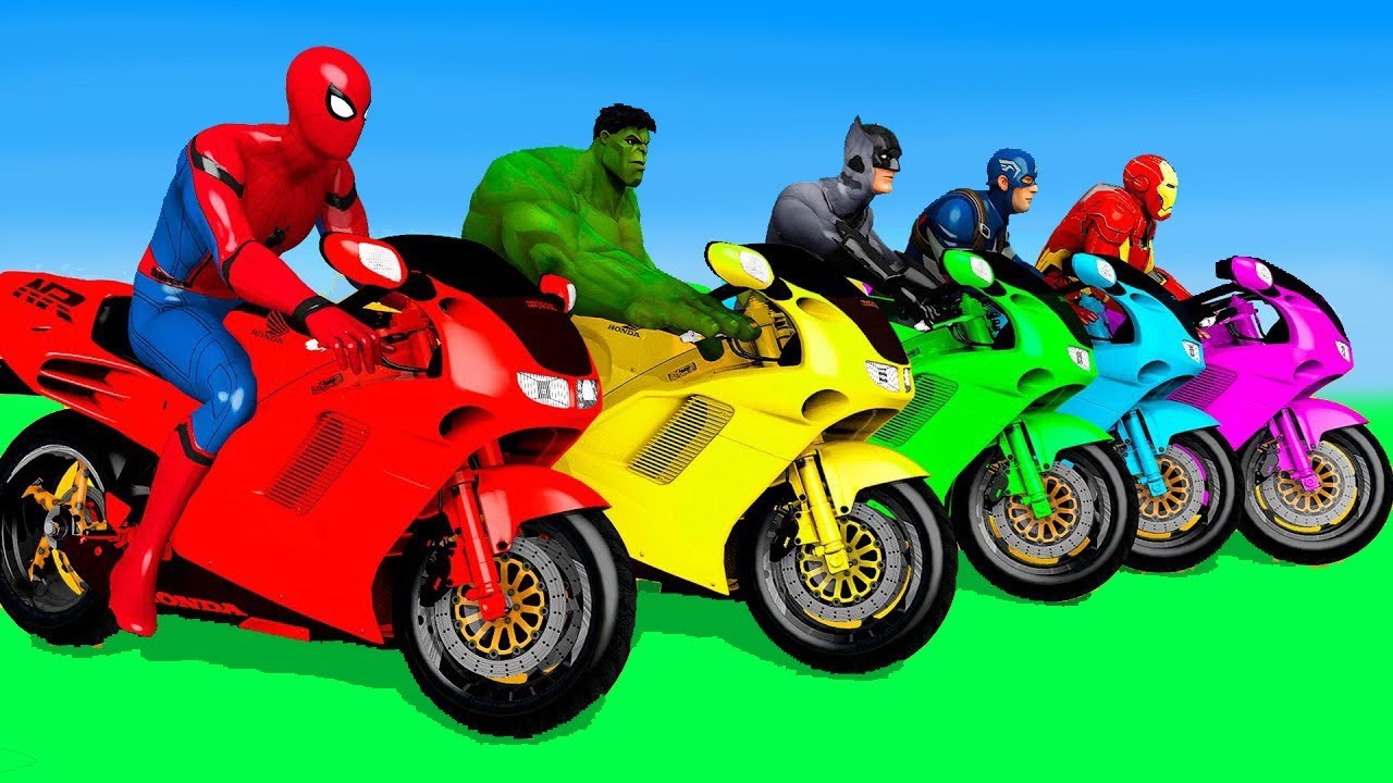 الأبطال الخارقين على القضبان دوامة قمع جسر - SPIDER-MAN!on Motorcycle in Spiral Bridge Stunt Ride
