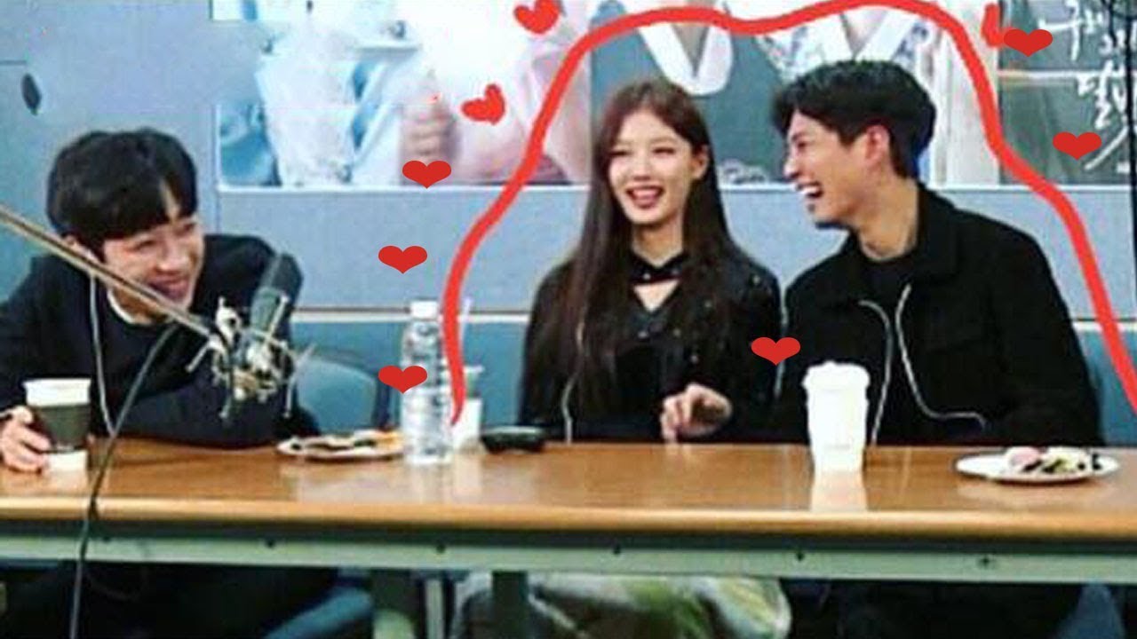 Park Bogum and Kim Yoo Jung Sweet Couple 😍😍😍  BoYoo Happy in Love