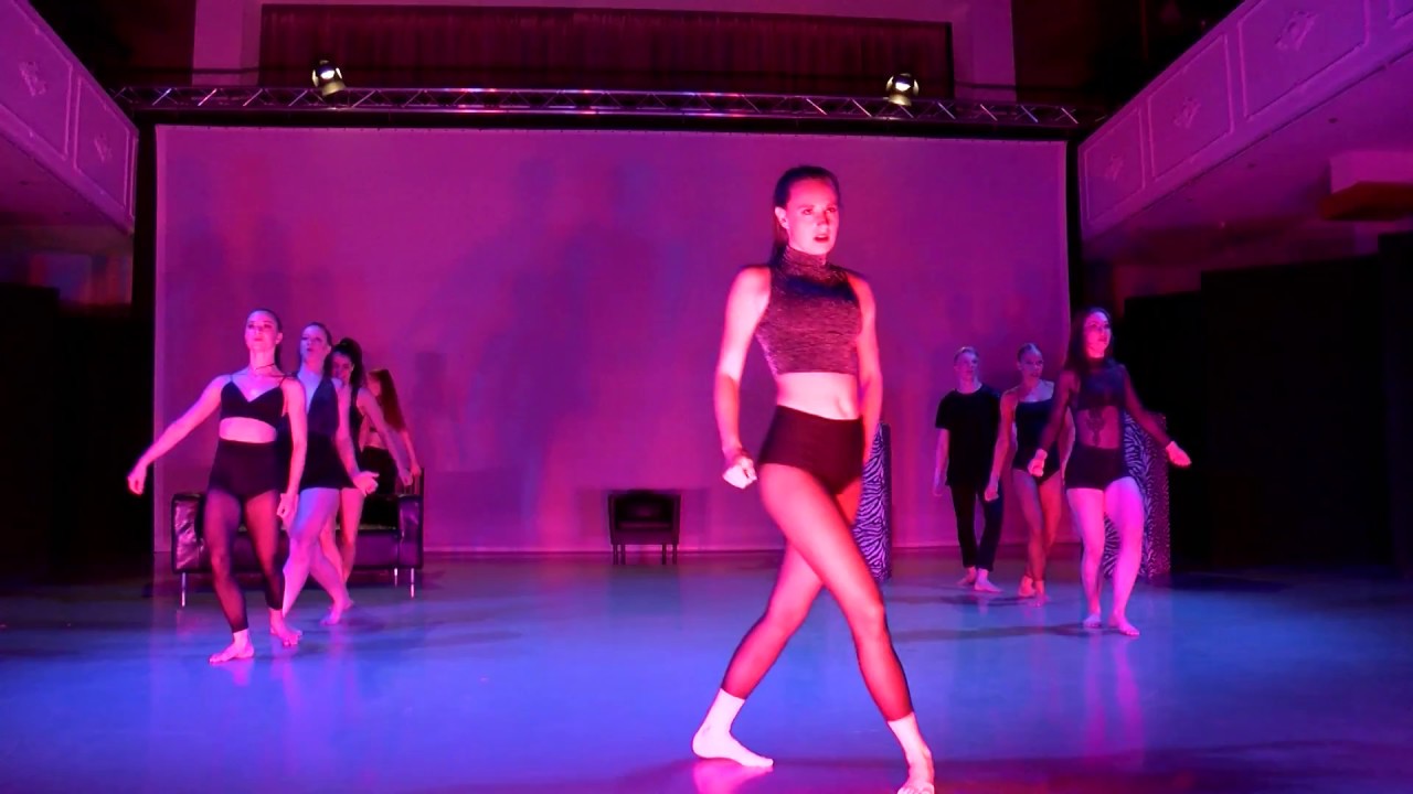 Let it burn - #tanzausbildung #danceeducation #bühnentanz #danceemotionacademy