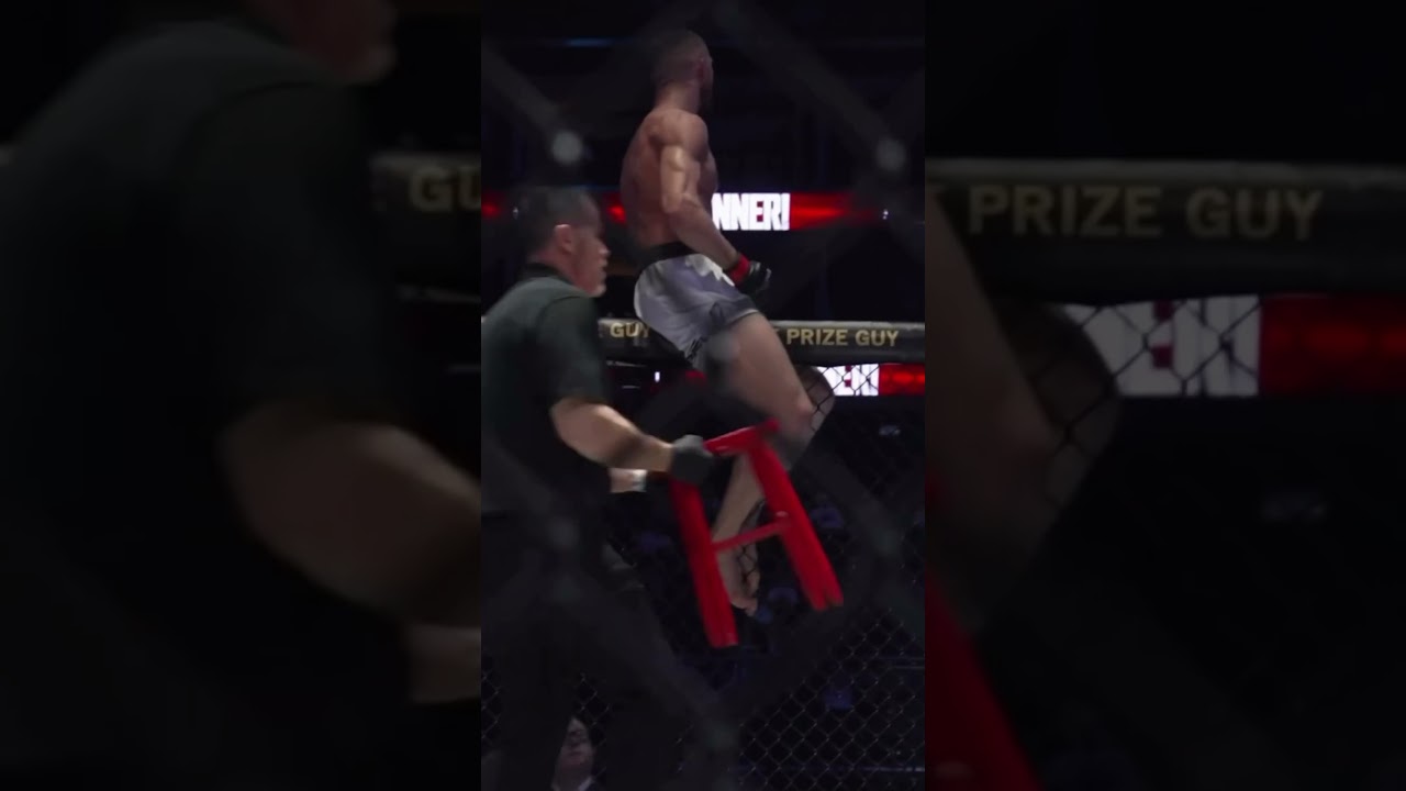 LUKE TRAINER N'A PAS PERD DE TEMPSHe submits the 2022 PFL Light Heavyweight World Champion Rob #ufc