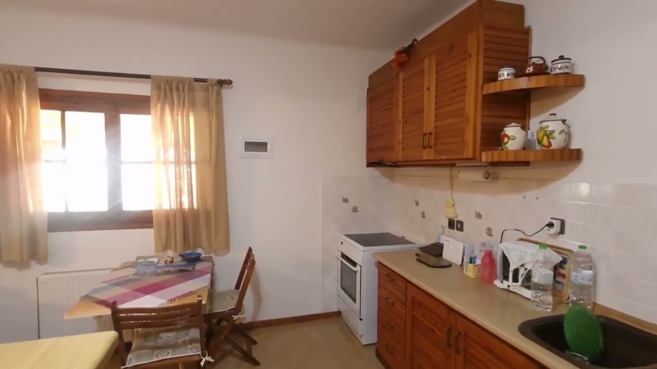 A detached house with a total surface of 79 sq.m in Perachora of Loutraki