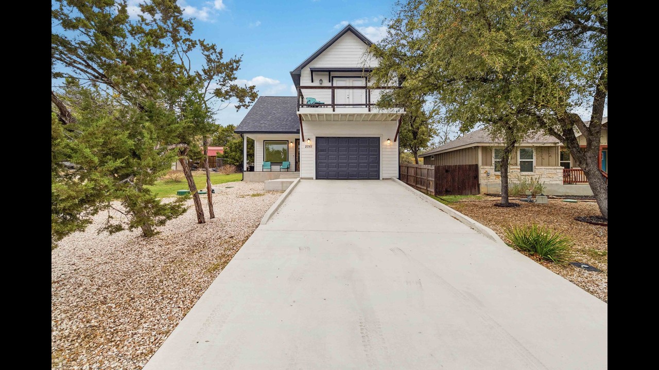 Canyon Lake TX Home Tour | 3 Bed Lake Retreat Near Boat Ramp | 2061 Robin Hood Dr