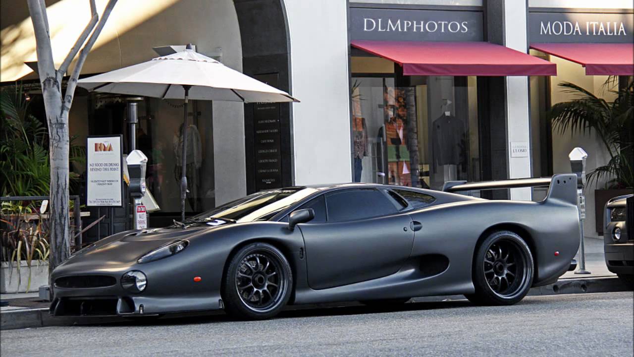 MATTE GREY JAGUAR XJ220S PARKING IN BEVERLY HILLS!!! 1 OF 5 IN THE WORLD!!!