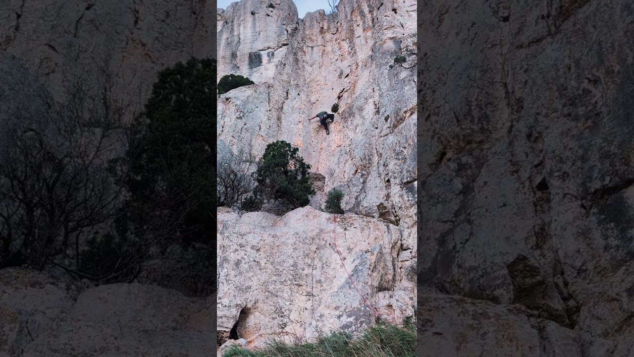 Xert / Cingle de l'Aigua / Manolo el vampiro 6b / Sevan a vista