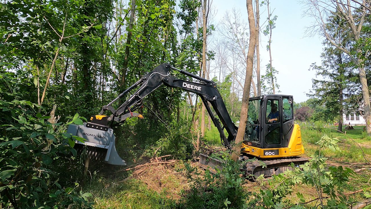 Brush Mulching with Deere 60G and Baumalight
