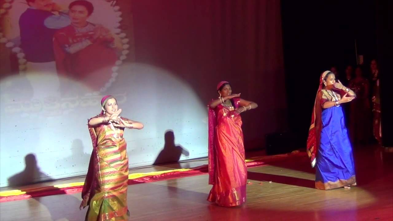 NKK of South Florida - NandaDeepa - Sthree - Fashion Show Tribute to Kannada Actresses