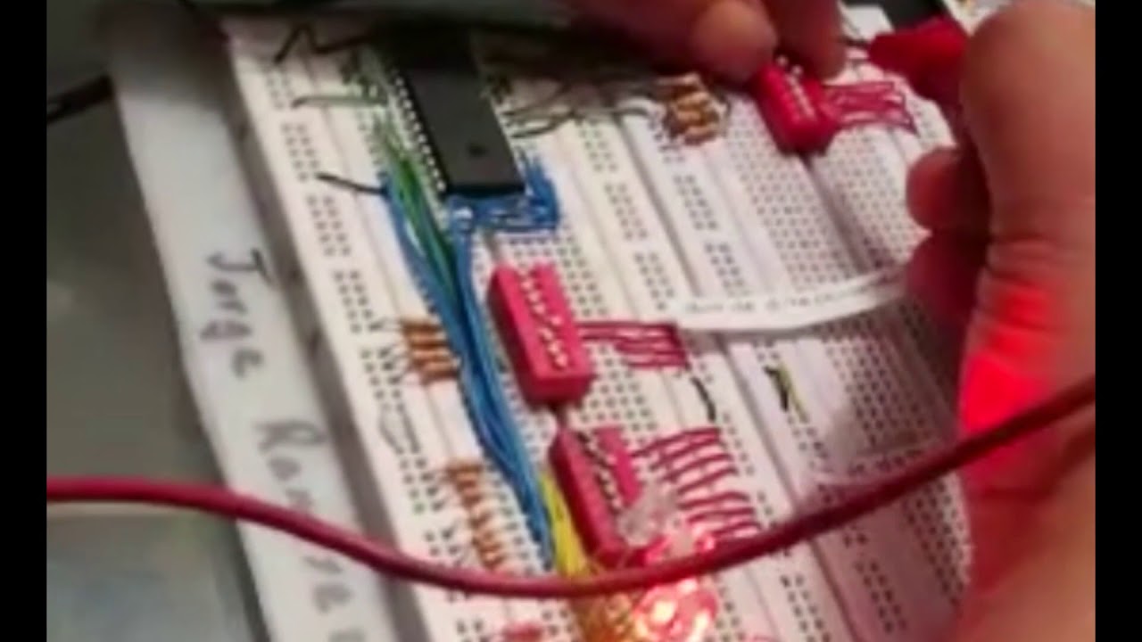 Memoria EEPROM 28C64 como programar. EEPROM 28C64 memory how to program.