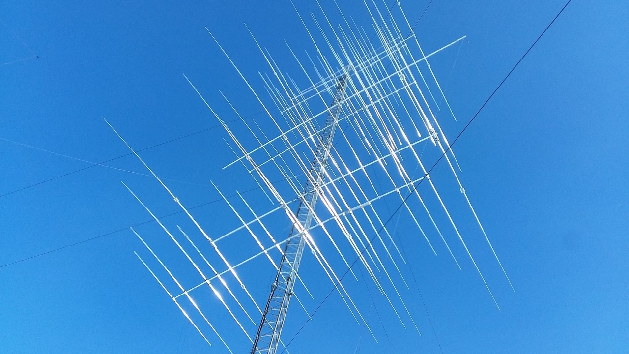 NN9DD CQ'ing with FlexRadio 6600 Aug 22