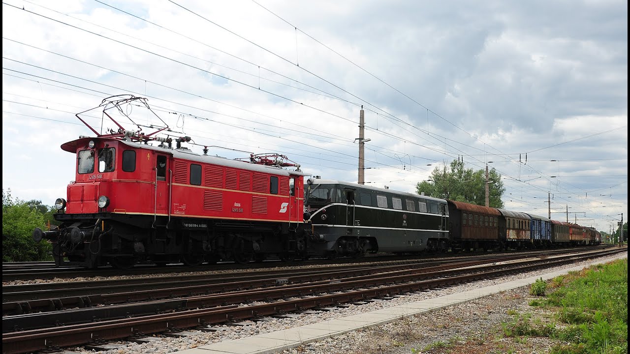 ÖBB 1245 518 und 2050 05 der ÖGEG mit Schrottzug von Timlkam nach Mistelbach 30.5.2020