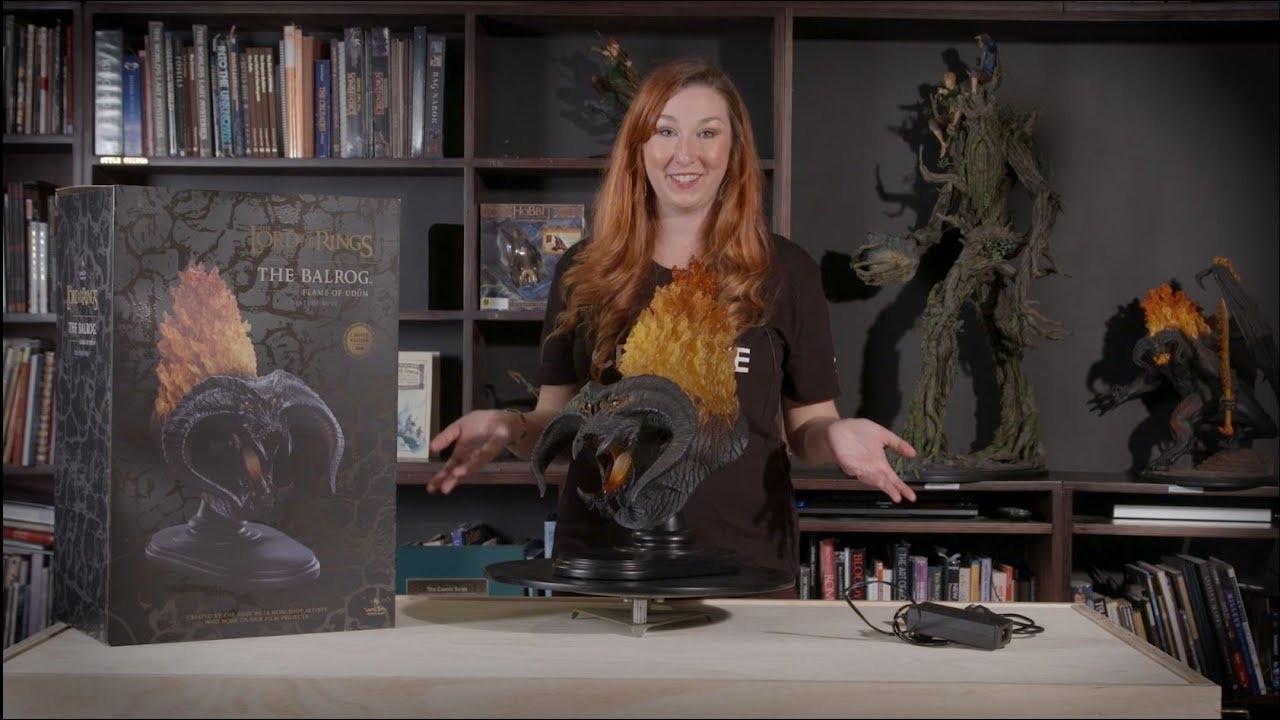 Unboxing The Balrog, Flame of Udûn Creature Bust | Wētā Workshop