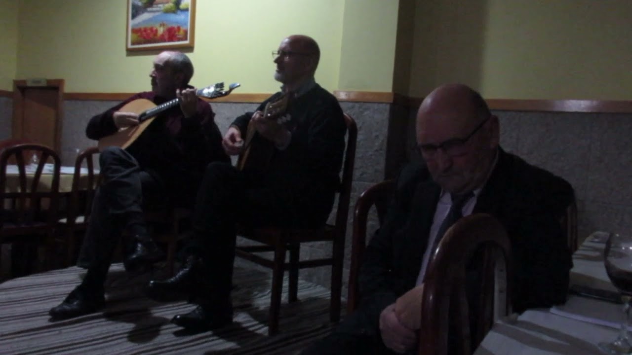MANUEL PARENTE FADO , PRESENTE EM RESTAURANTE SAMUEL NA AREOSA    PORTO ,
