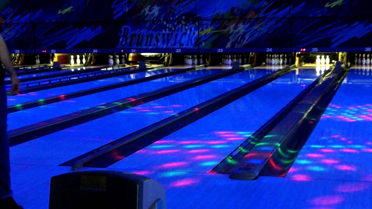 Bowling at Brunswick [From 2/6/11] Part 4