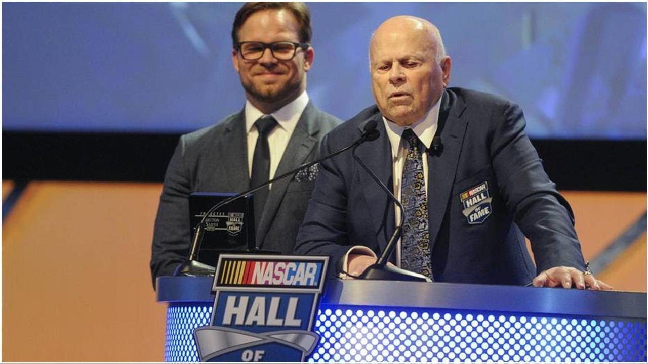 THE SMITH GROUP PROPOSES TO ACQUIRE AND PRIVATIZE SPEEDWAY MOTORSPORTS