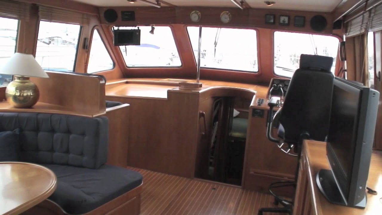 Trader 535 from Motor Boat & Yachting