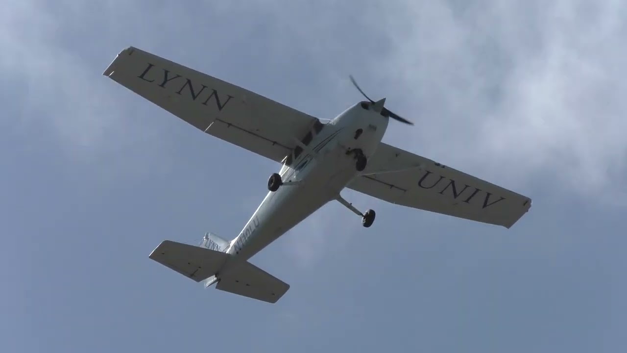 Planes at KBCT - 2/18/2026