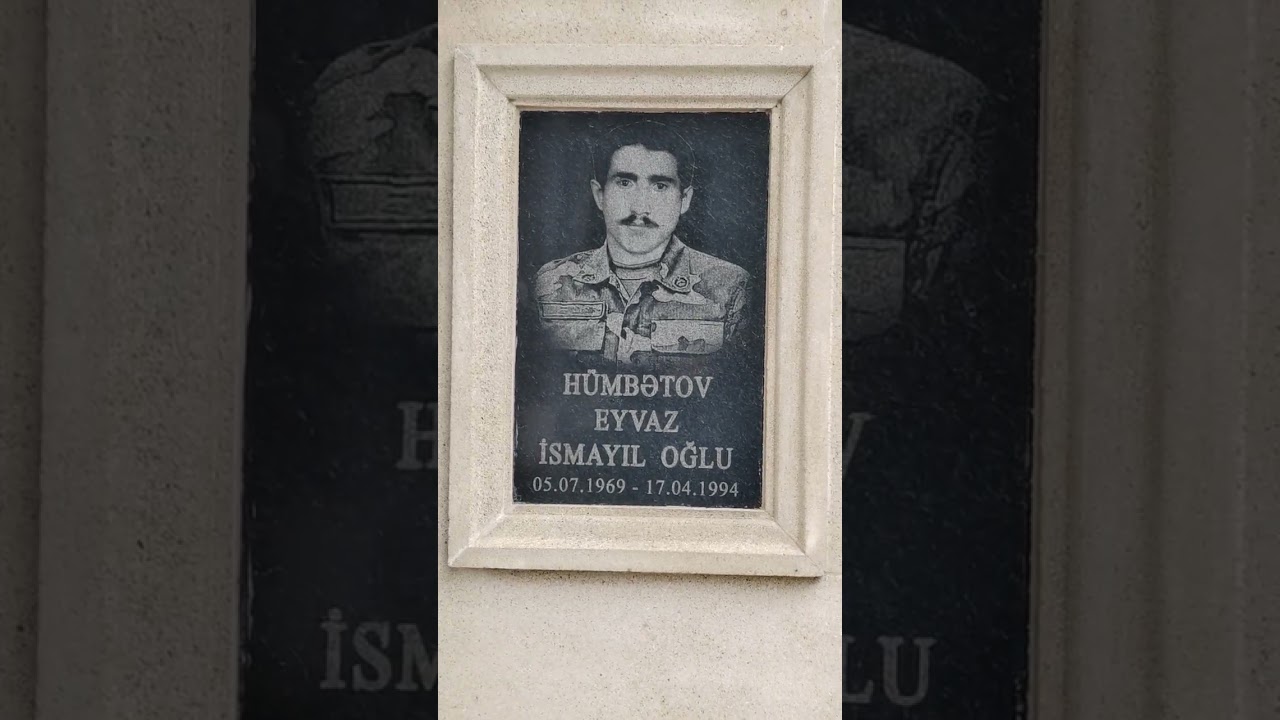 Abşeron rayonu Saray qəsəbəsində şəhidlərin xatirəsinə ucaldılmış abidə 