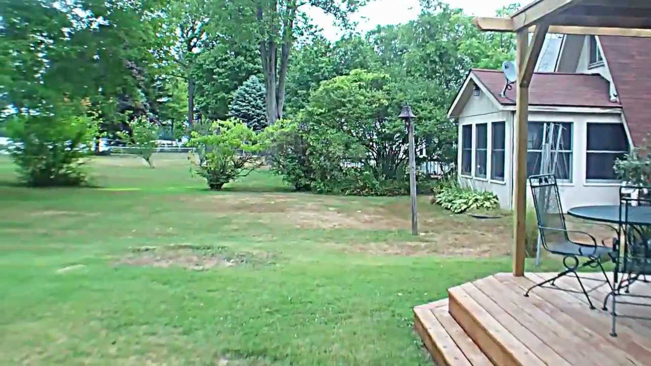 33350 Inn D Inn Dr, Dowagiac, MI 49047