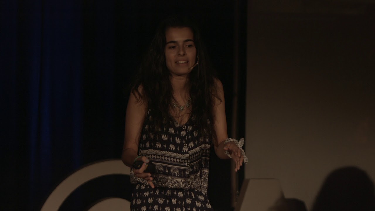 Cómo humanos y otros animales pueden cooperar sin sufrimiento | Mònica Sagrera | TEDxYouth@Amposta