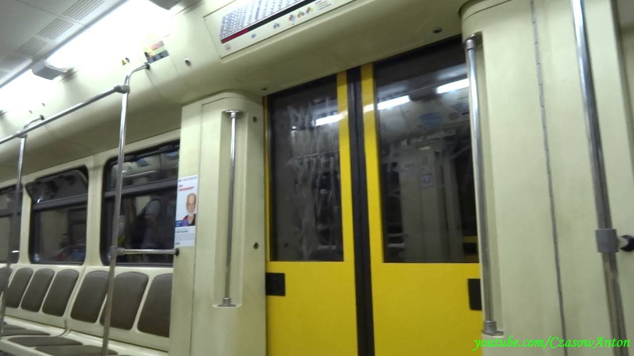 Metro w Moskwie, ruch pociągów po wykolejeniu / Метро в Москве, движение поездов после схода