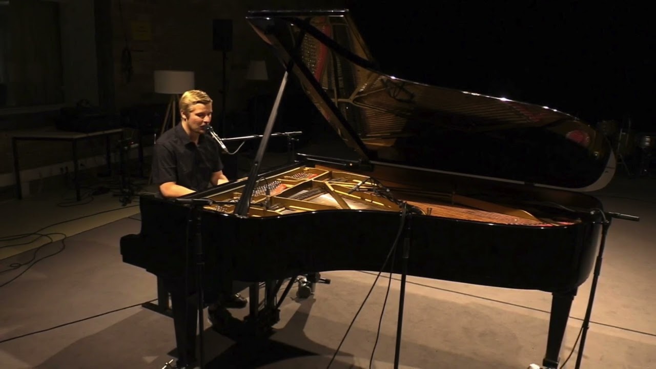 Niklas Neumann - Fields of Gold - Live