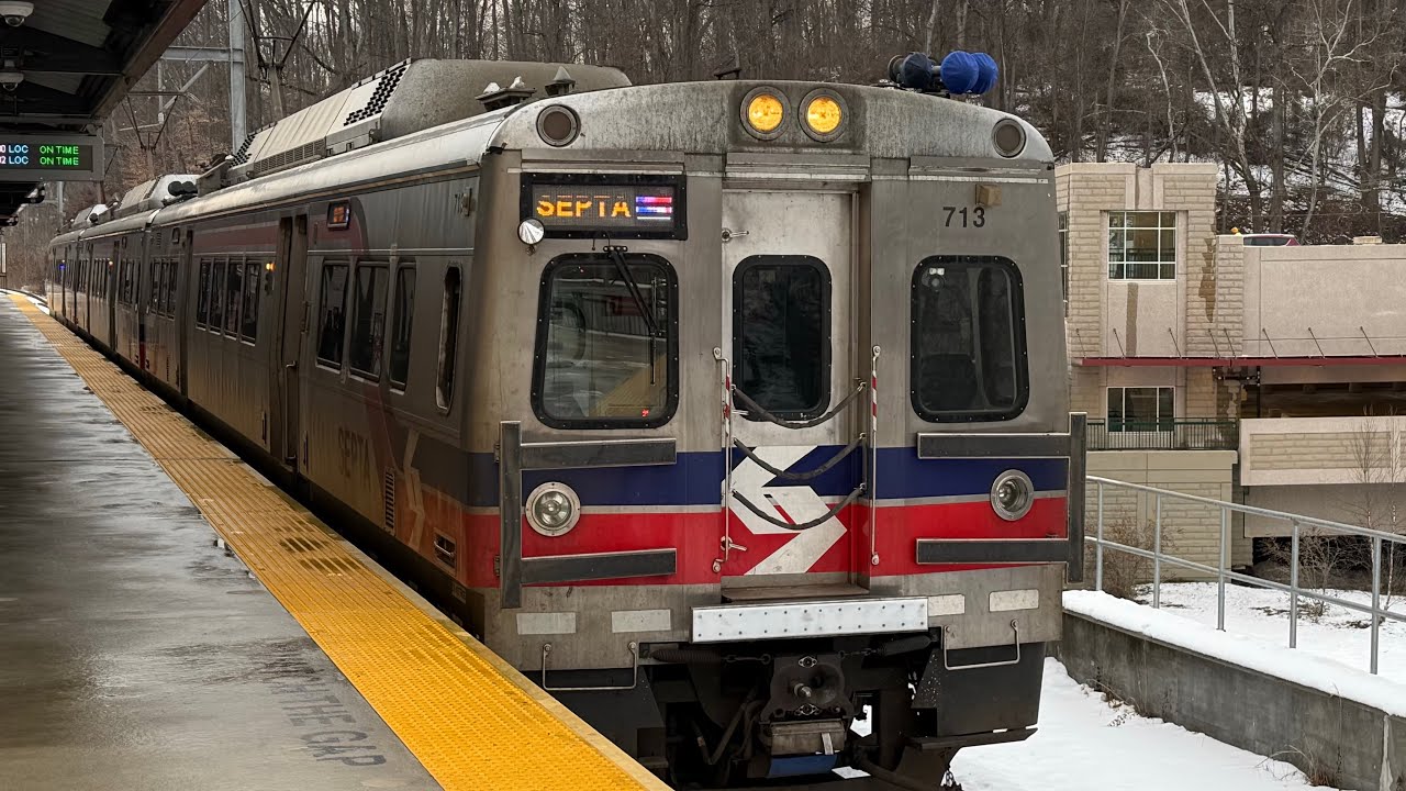 Поездка на санях Septa SL5 RFW из Вавы в Филадельфию по заснеженным улицам. 17.12.25