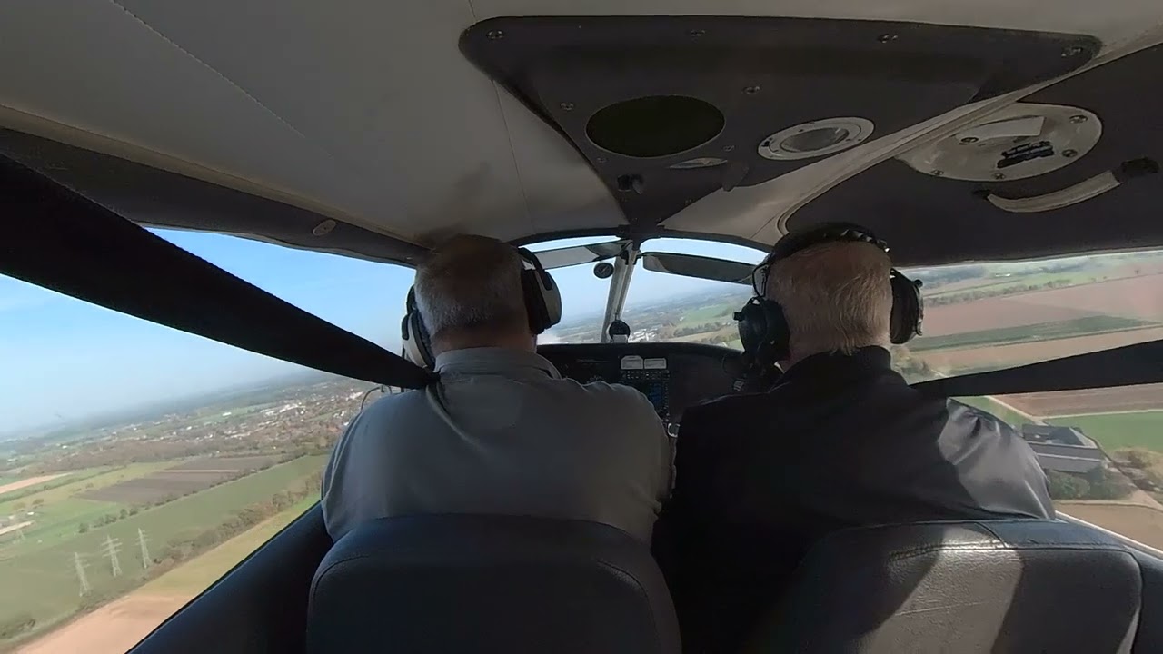 Anflug und Landung Grefrath (Graspiste)