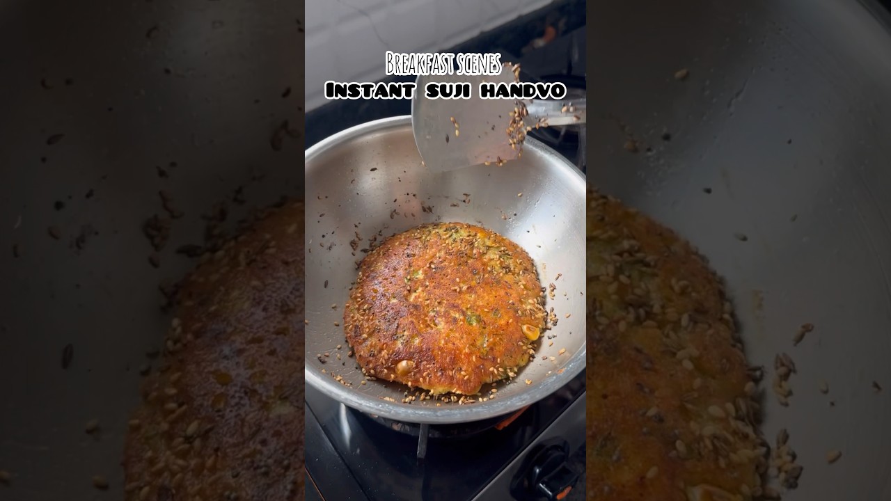 Instant suji handvo #handvo #handvorecipe #cookingvideos #gujratirecipe #shorts #easyrecipe