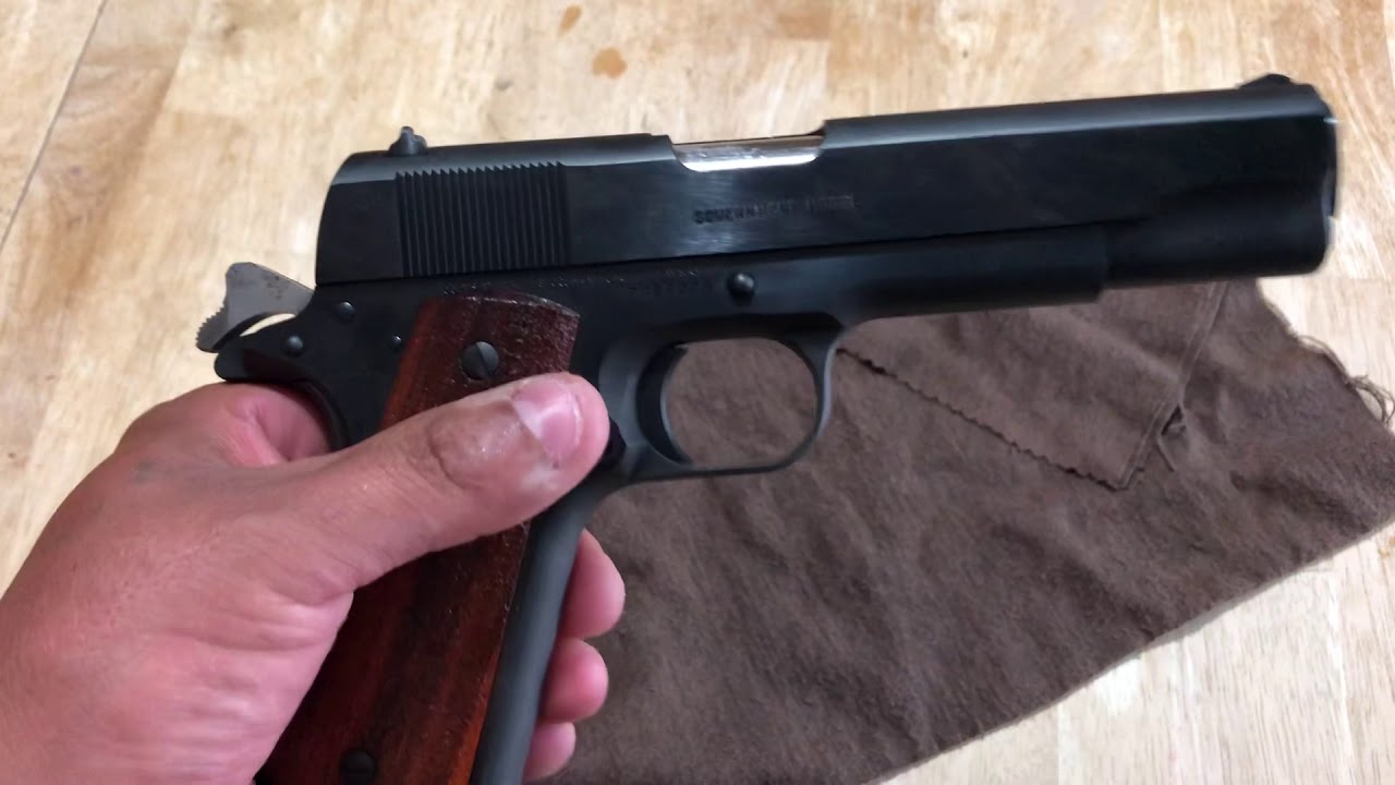 Escuadra .45
