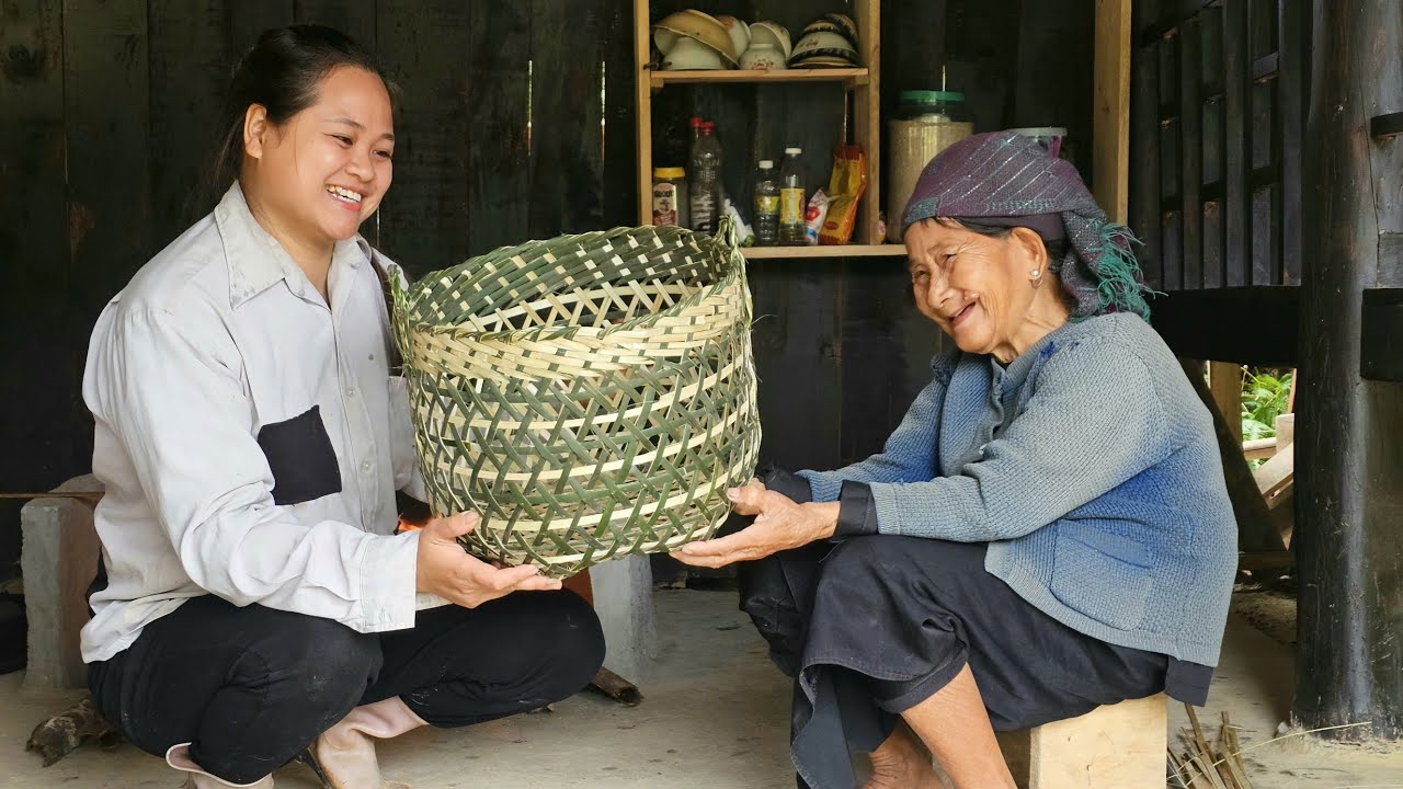 The homeless girl was utterly amazed by the old woman's basket-weaving skills.