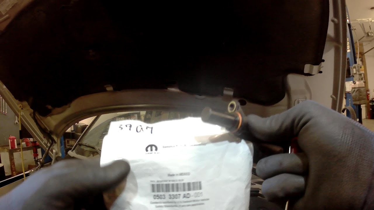 Diagnosing and Replacing A Crank Sensor On a 2011 Jeep Patriot 2.4L