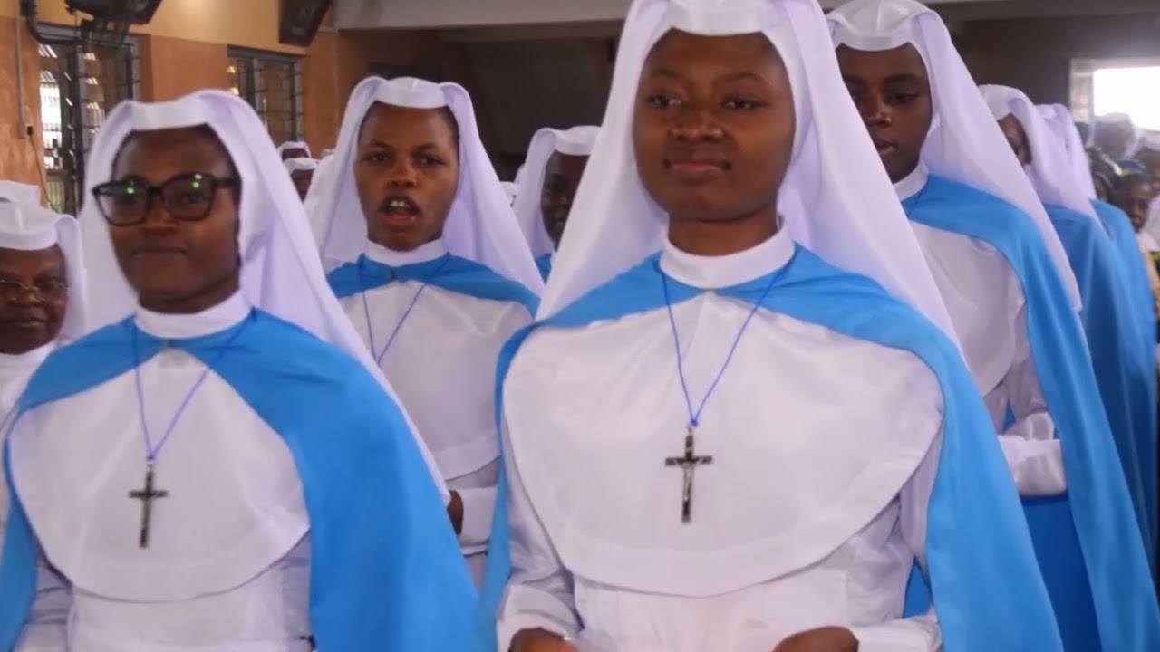 IHM FIRST PROFESSION 2023