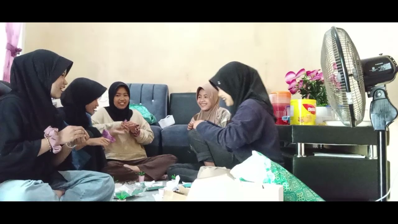 Rakit lego with Fida,Liatun, Hani,Tissa,and Niken🫂🦢🤍