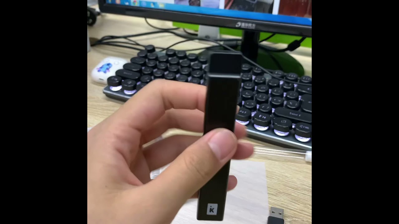 Customize Logo And Packaging Disposable Vape Pen With Ceramic Coil 0.5 ml And 1.0 ml Housing