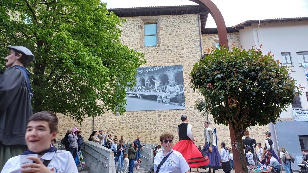 Pasacalles en los Pentecostes de Bergara | 18 de Mayo de 2024