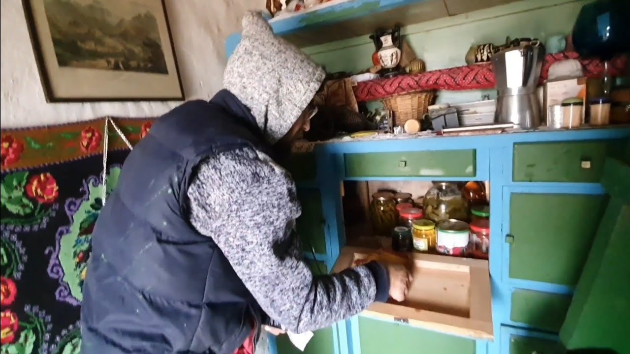 Inventar alimente !Ziua 1 de autoizolare la căsuța din pădure Partea 1!