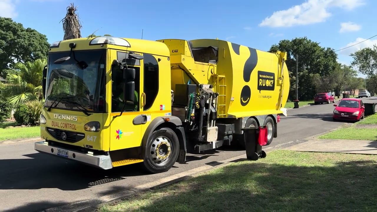 Blacktown City Council Garbage Collection 647 yellow Dennis Eagle Superior Pak (Part 1) 