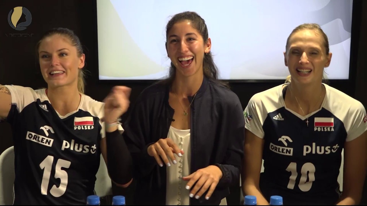 You or Me With Zuzi and Martyna from Team Poland