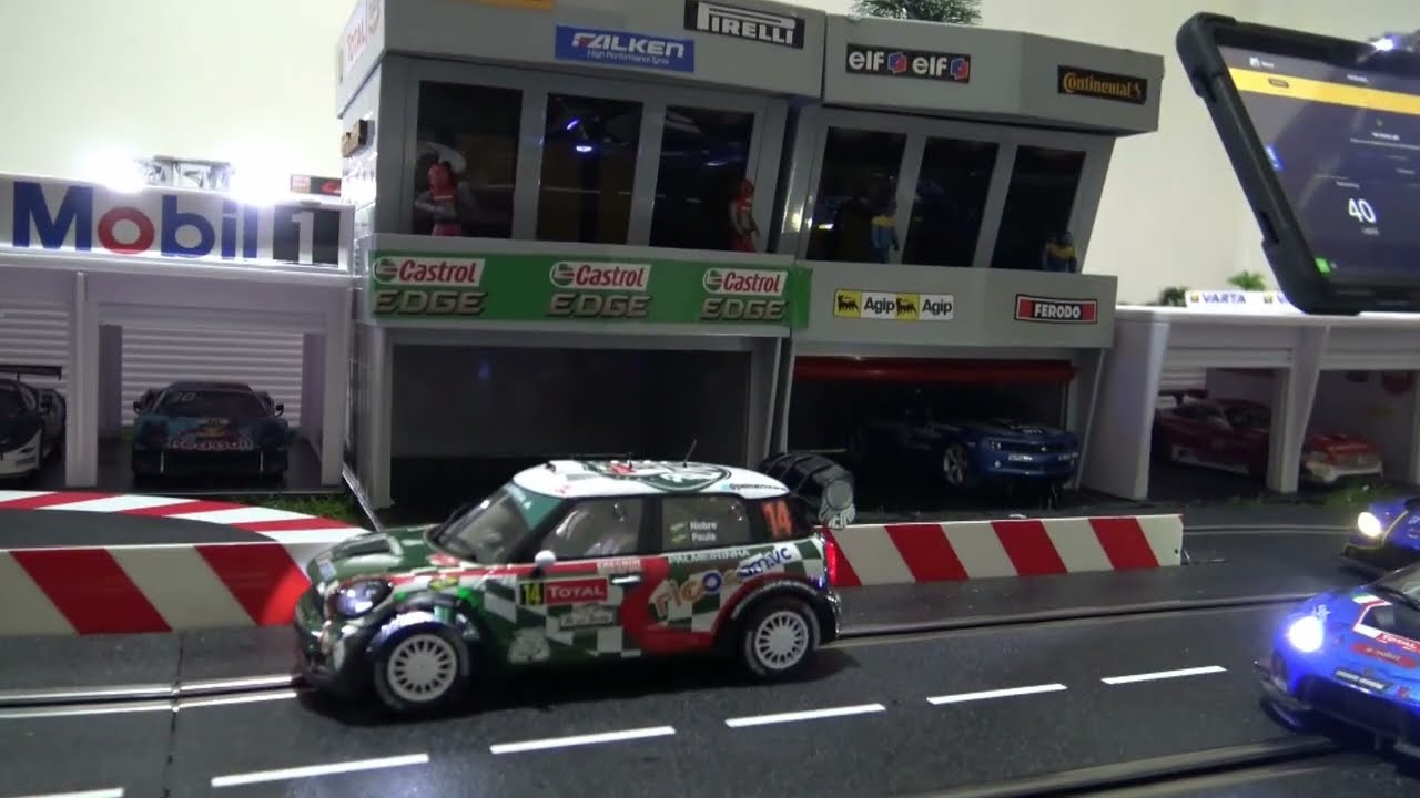 carrera digital 6 car battle. not race, a battle