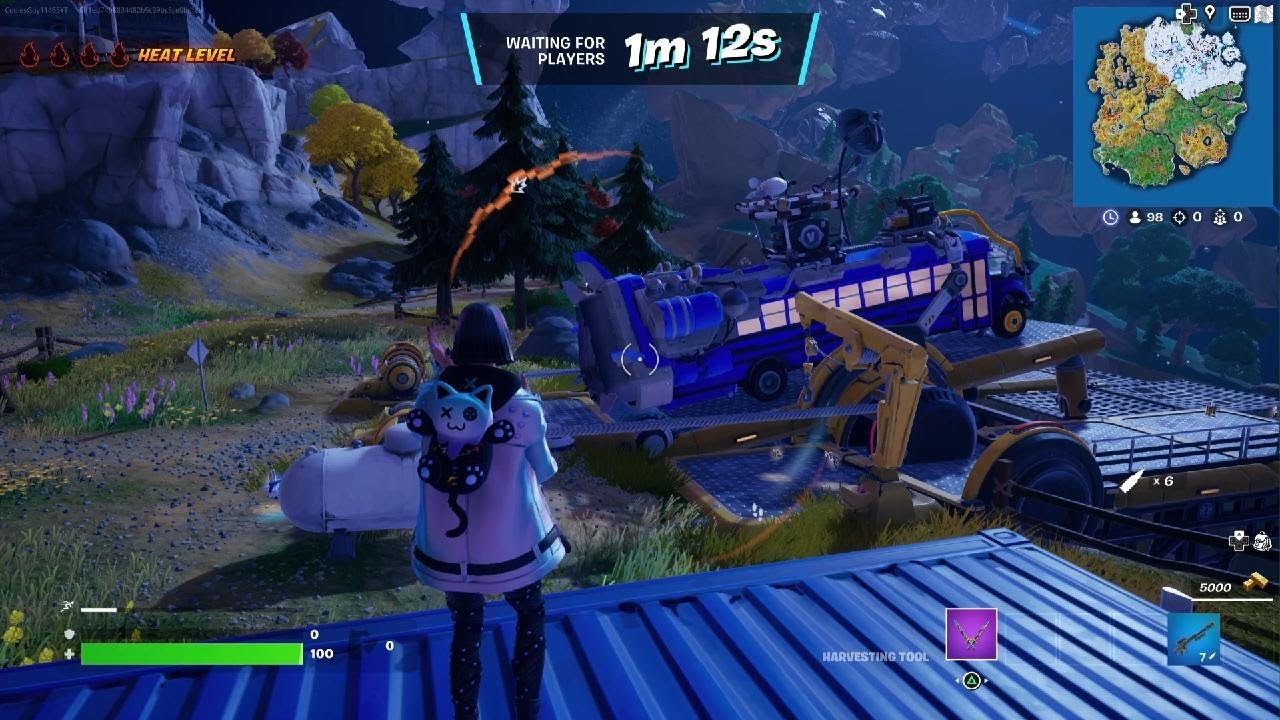 *NEW* WHITE HOOD DOWN HOLO HAIL HALLEY SKIN IN FORTNITE PS5 + A VICTORY ROYALE WIN! (SOLO)