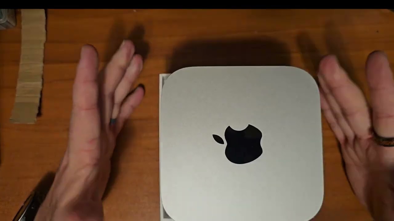 Mac Mini M4 Unboxing
