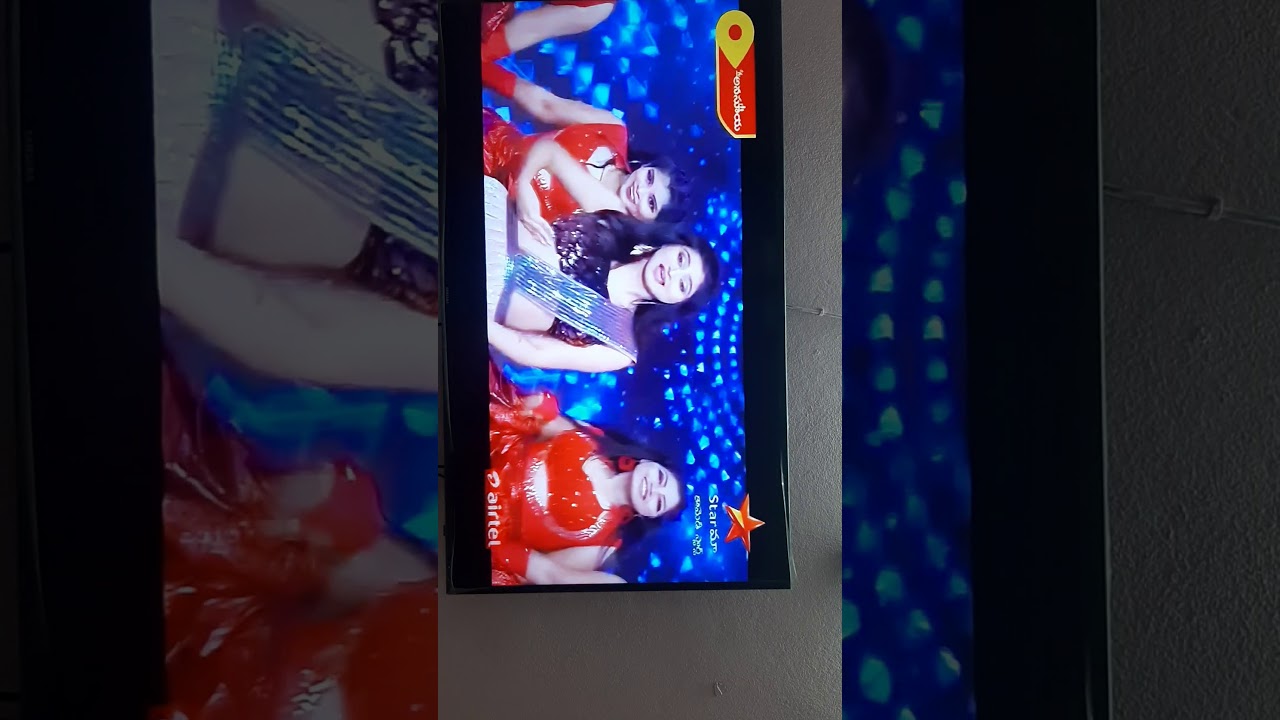 vishnu priya entry song