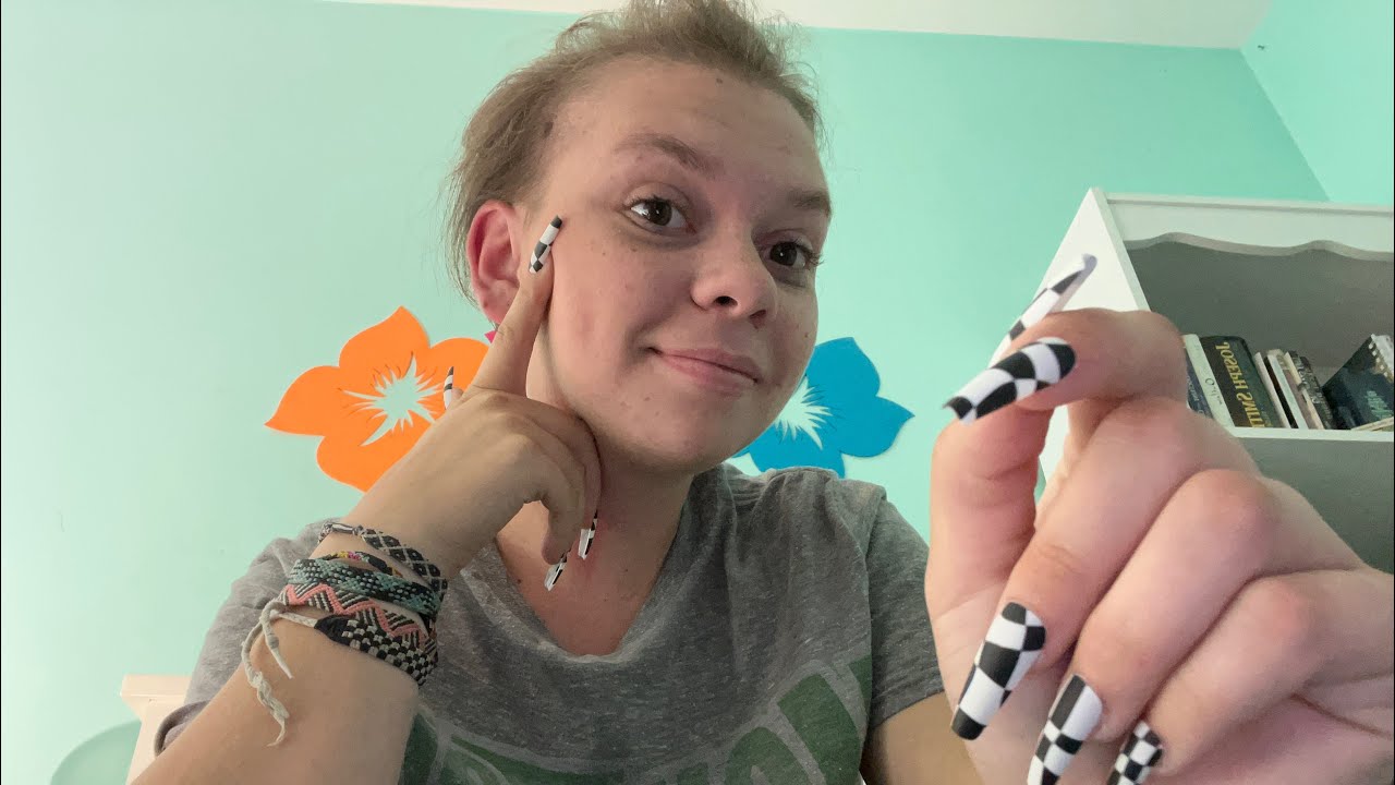 ASMR IN MY BED | Nail Tapping, Personal Attention, Teeth Tapping, Skin Scratching