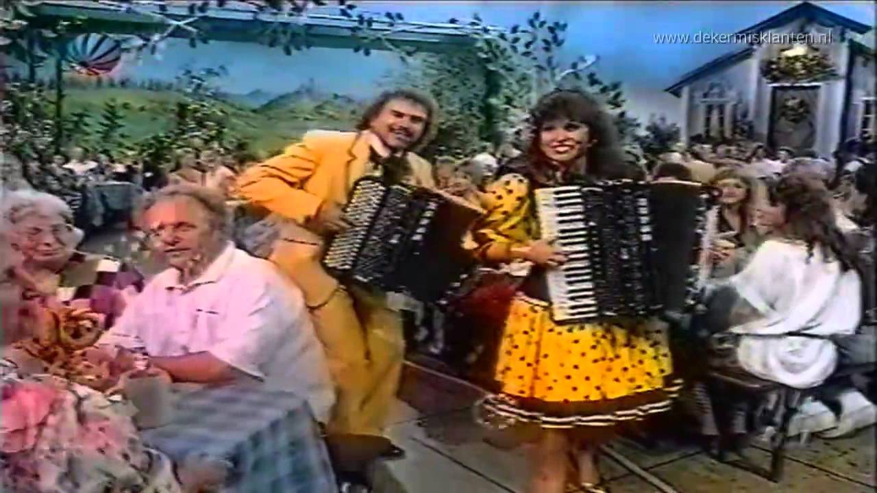 Die Kirmesmusikanten La Golondrina (Aus Goldene Hitparade Der Volksmusik 09-03-1993)
