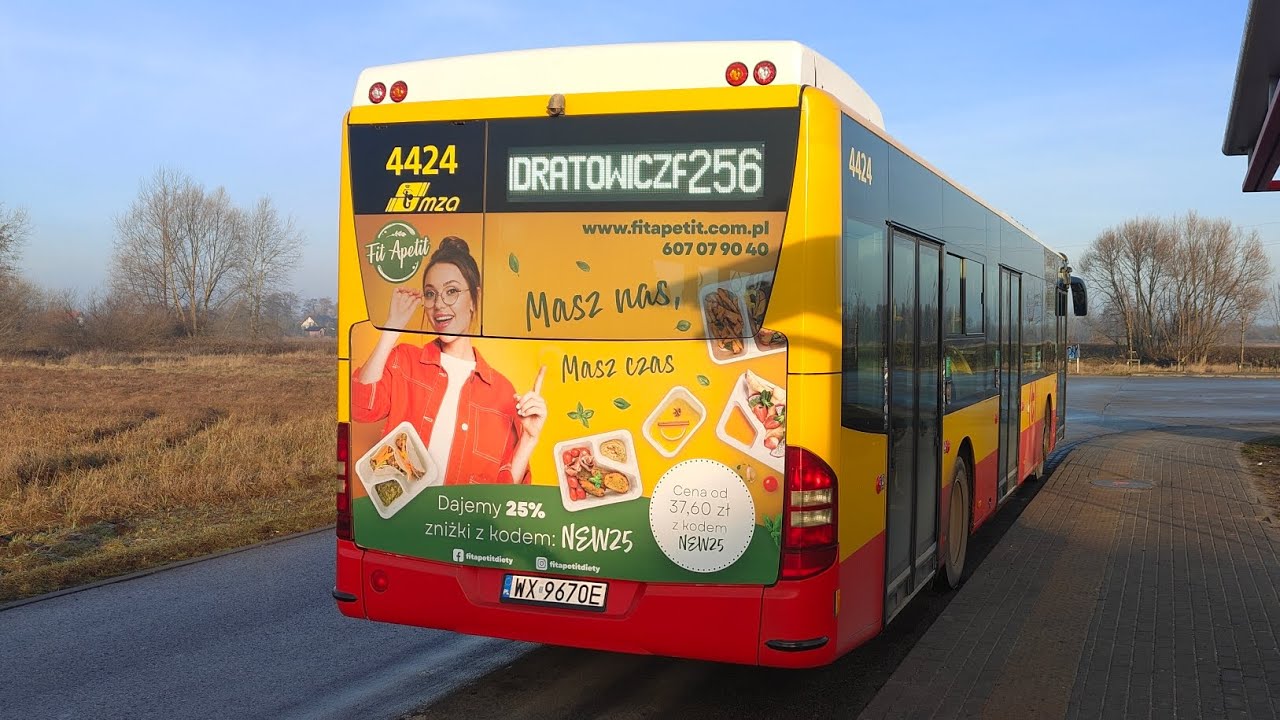 Linia 256 - Mercedes Conecto #4424 ( MZA Warszawa )