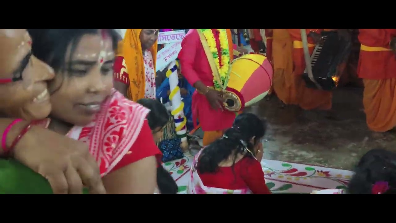 ভক্তদের নিত্যে নবগ্রাম বৃন্দাবন হয়ে গেল |