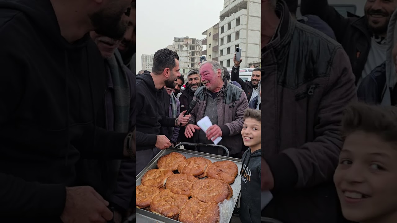 كل ما بشوف حمص بتذكّر العم... مع مين بتحب تعيش العيد؟ قُلّي: مع حمص .. حلقة جديدة من عاصمة الثورة 💚