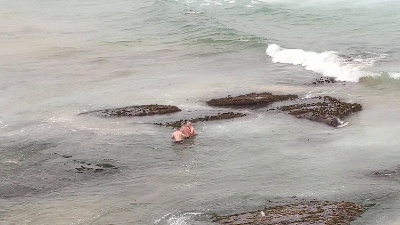 Man attempted to evade police in the ocean at Bondi Beach.