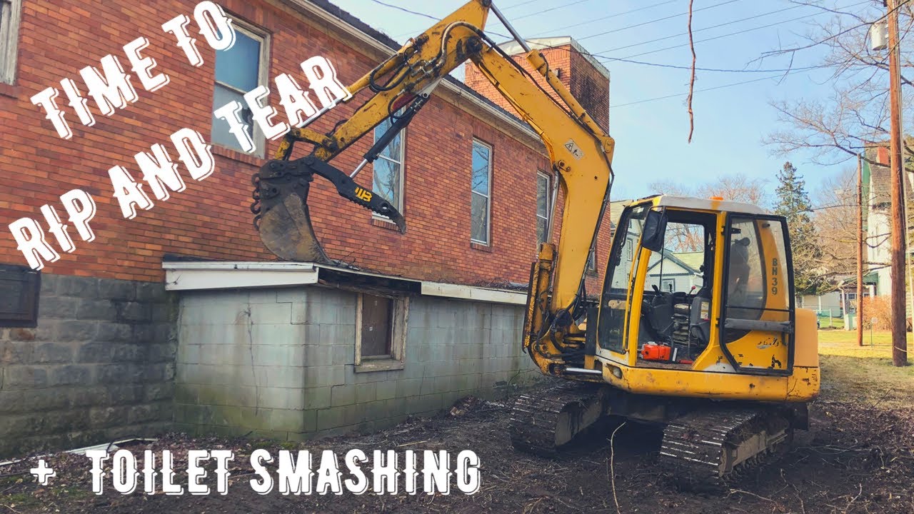 Demolishing Part of an Abandoned Church! and Clearing trees with an Excavator!! Ep.8