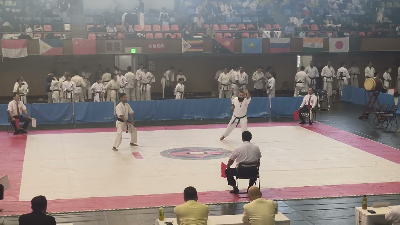 Diego Galaz vs Javed Haque / Kata General Men Expert / The 29th Dragon Cup in kagoshima, Japan.