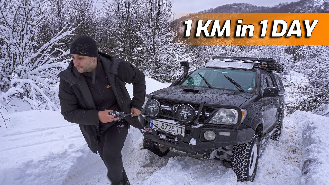 Pushing my Hilux to the LIMIT Off Road in Fresh Mountain Snow! | 4x4 Pajero